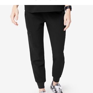 Figs Zamora 2.0 Jogger Scrub Pants. Black.